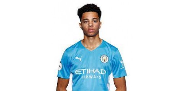 Manchester Citys 19 år gamle vidunderbarn skal spille i Bundesliga